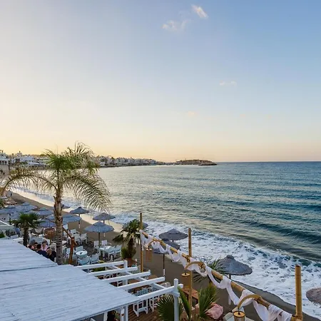 Kahlua Sea View Aparthotel 4*
